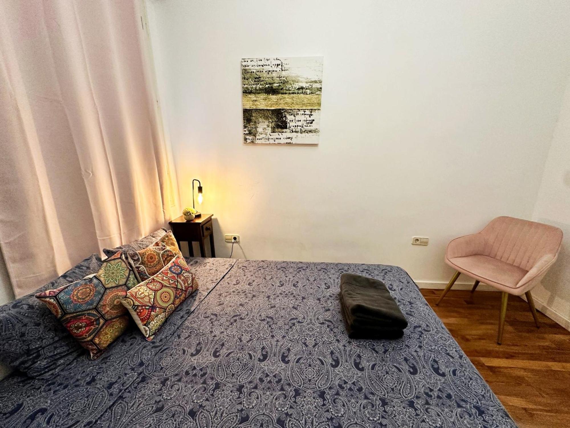 By Urquinaona Private Rooms Barcelona Luaran gambar
